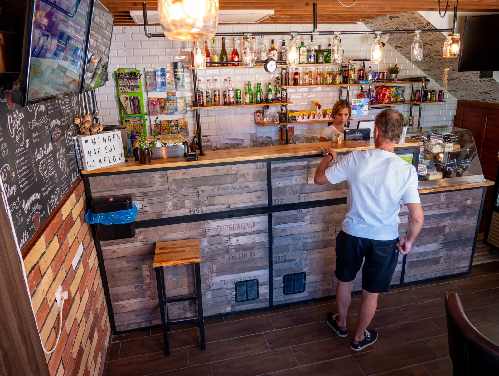 Sweet Coffee – Kávézó és Cukrászda – Kero Group rendezvény és eszközfotó, 17. kép