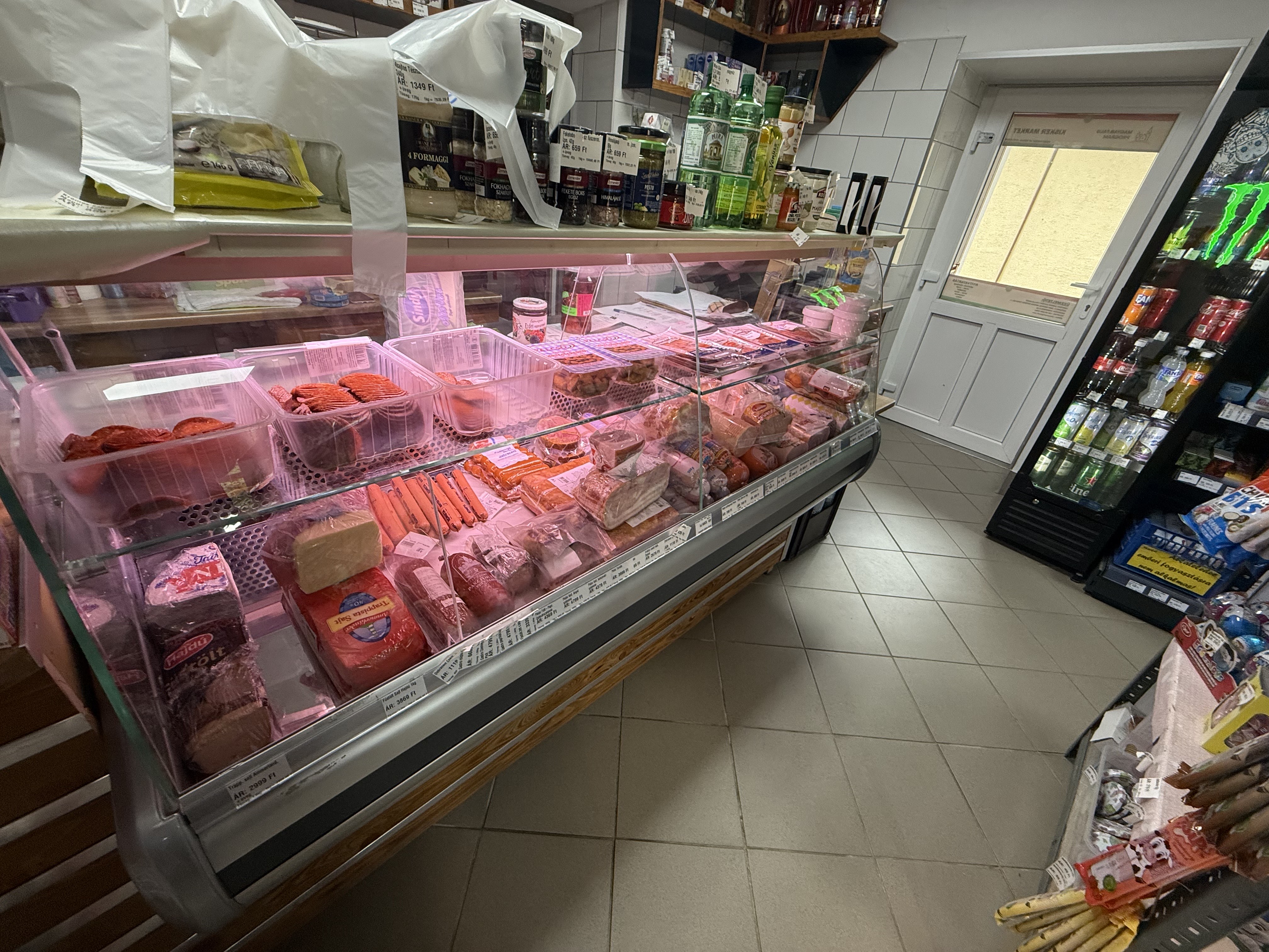 Kisker Market 4